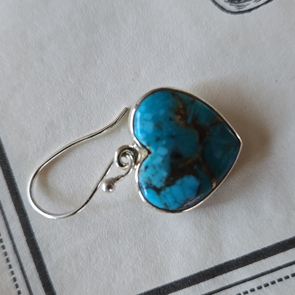 Turquoise Heart Earrings - Picture 5 of 6